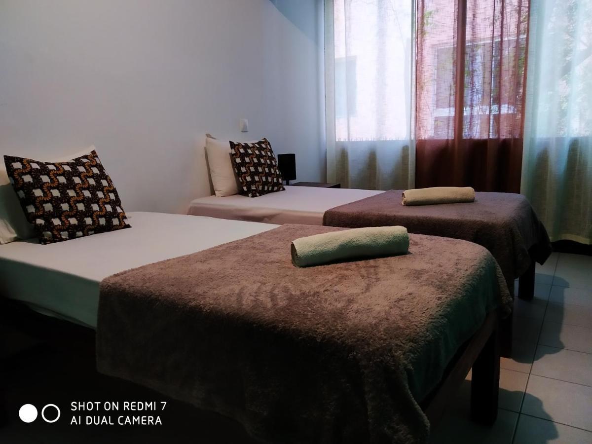 Vila Nova Praiadise Hostel מראה חיצוני תמונה