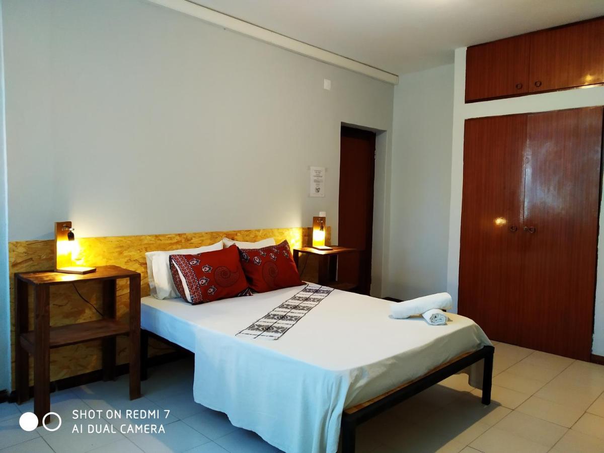 Vila Nova Praiadise Hostel מראה חיצוני תמונה