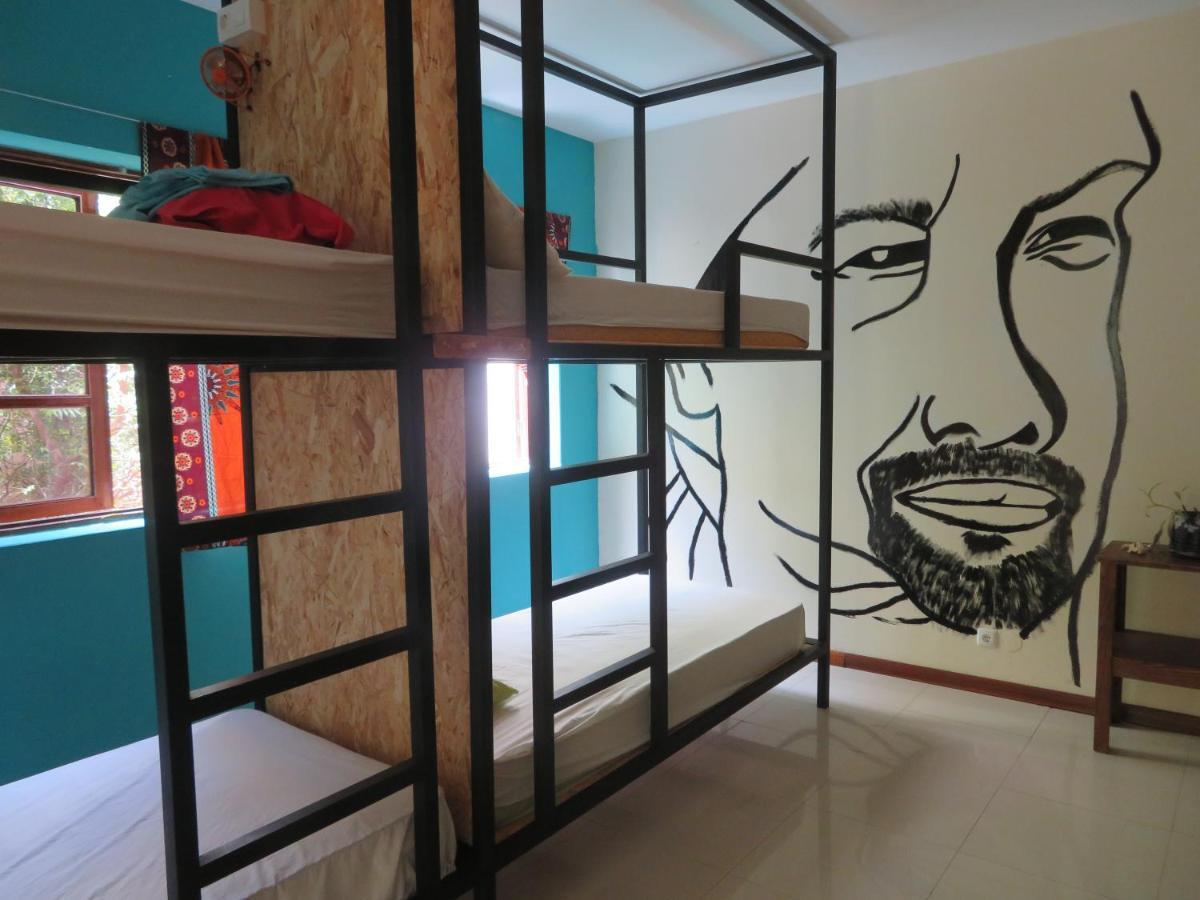 Vila Nova Praiadise Hostel מראה חיצוני תמונה