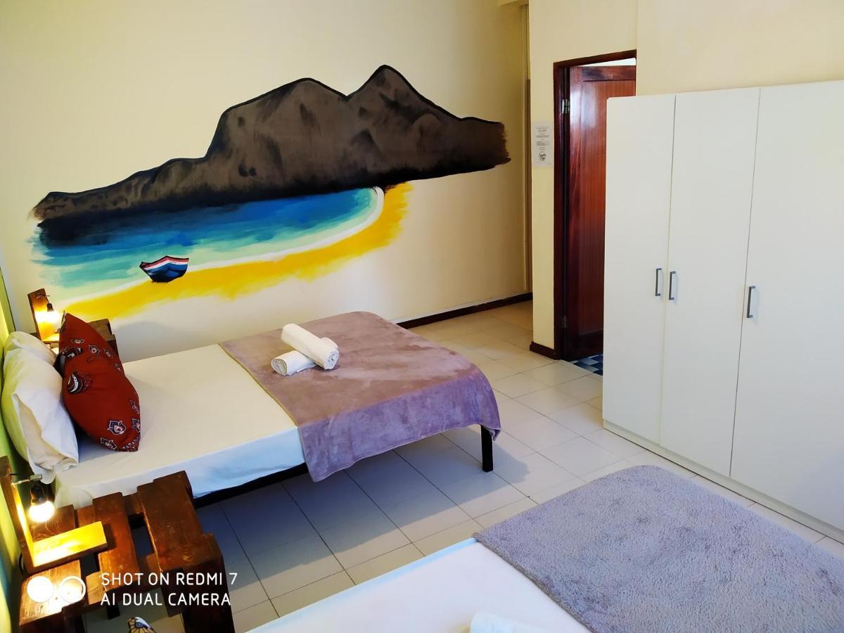 Vila Nova Praiadise Hostel מראה חיצוני תמונה